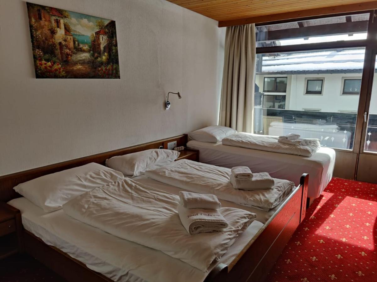 Hotel Lindwurm Бад Гойзерн Екстериор снимка
