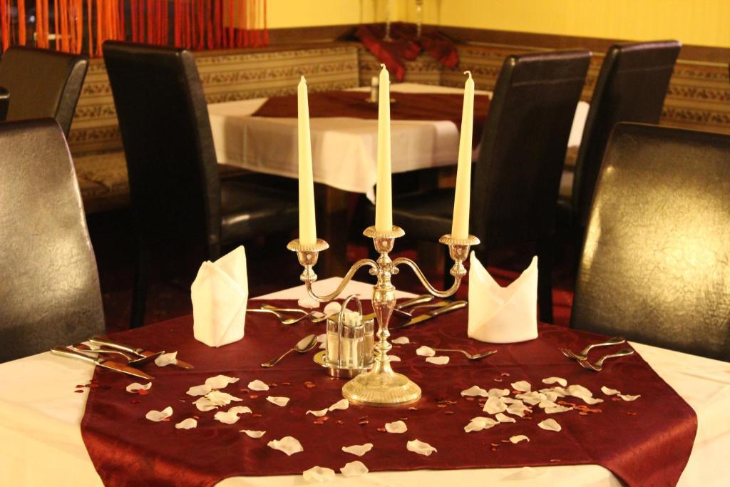 Hotel Lindwurm Бад Гойзерн Екстериор снимка
