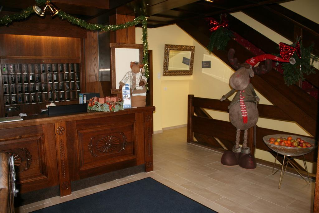 Hotel Lindwurm Бад Гойзерн Екстериор снимка