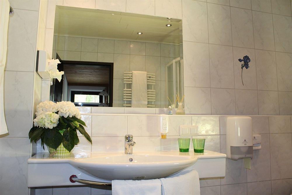 Hotel Lindwurm Бад Гойзерн Екстериор снимка