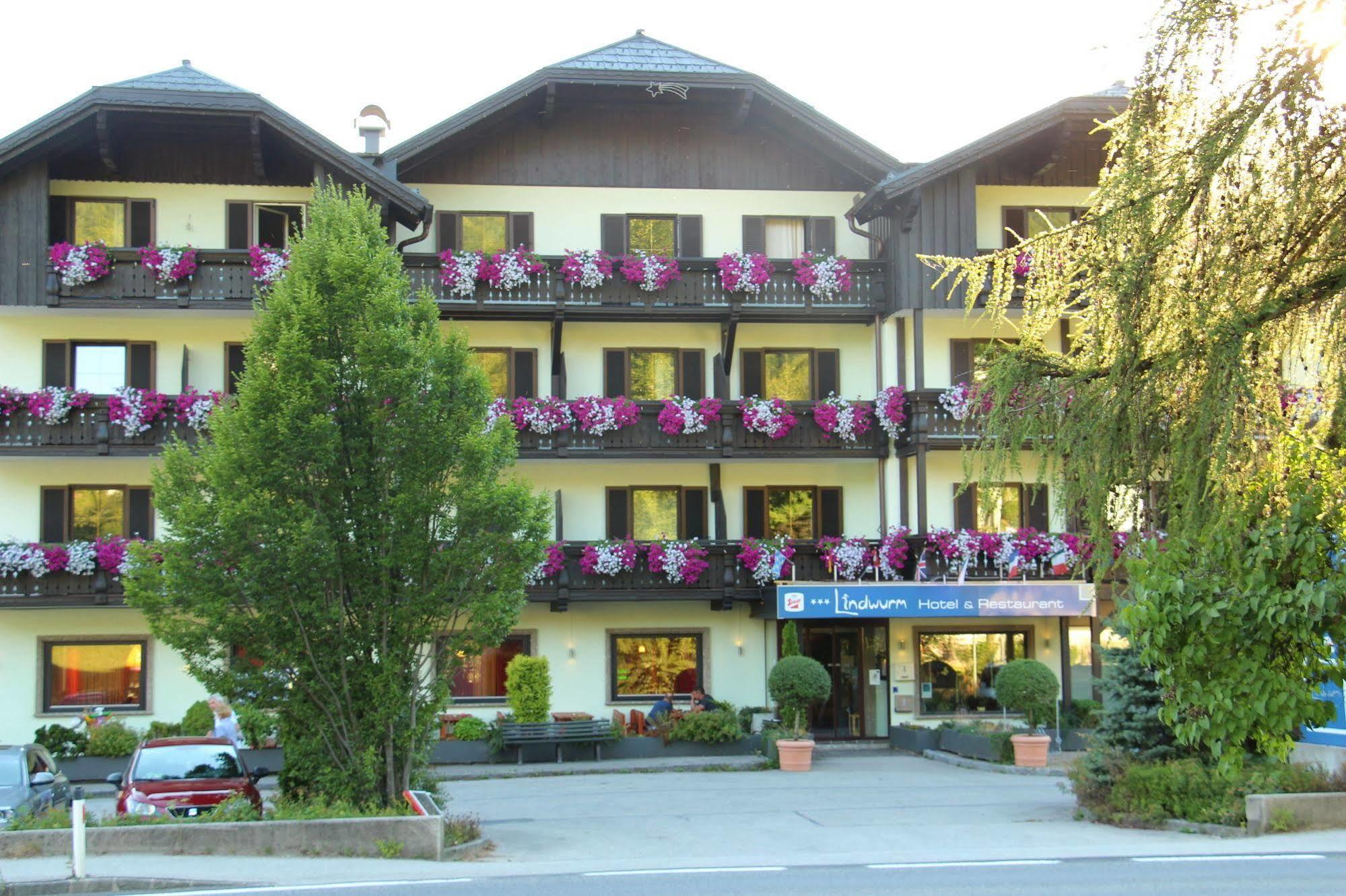 Hotel Lindwurm Бад Гойзерн Екстериор снимка